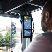 Buscamera MirrorEye draagt bij aan verkeersveiligheid